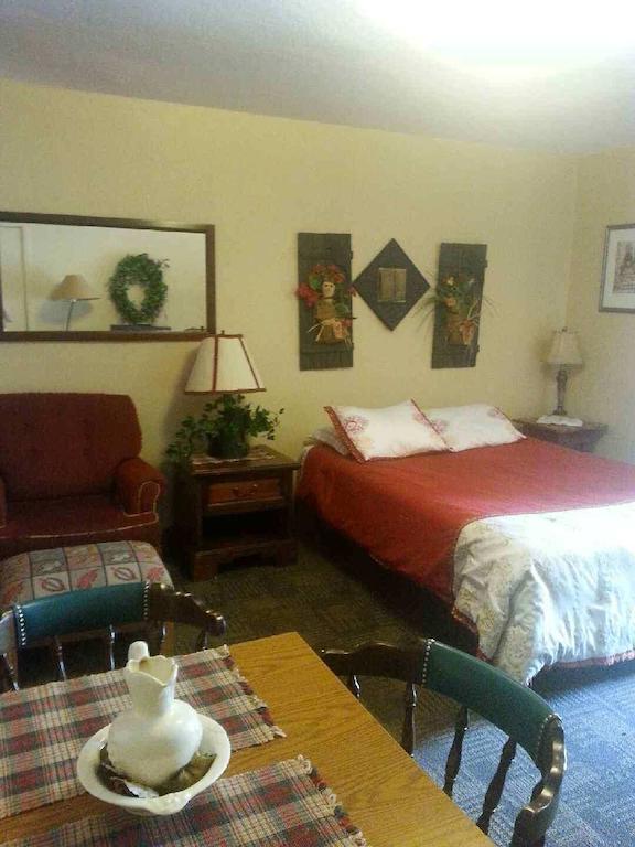 Taneycomo Lakefront Resort Bull Creek Habitación foto