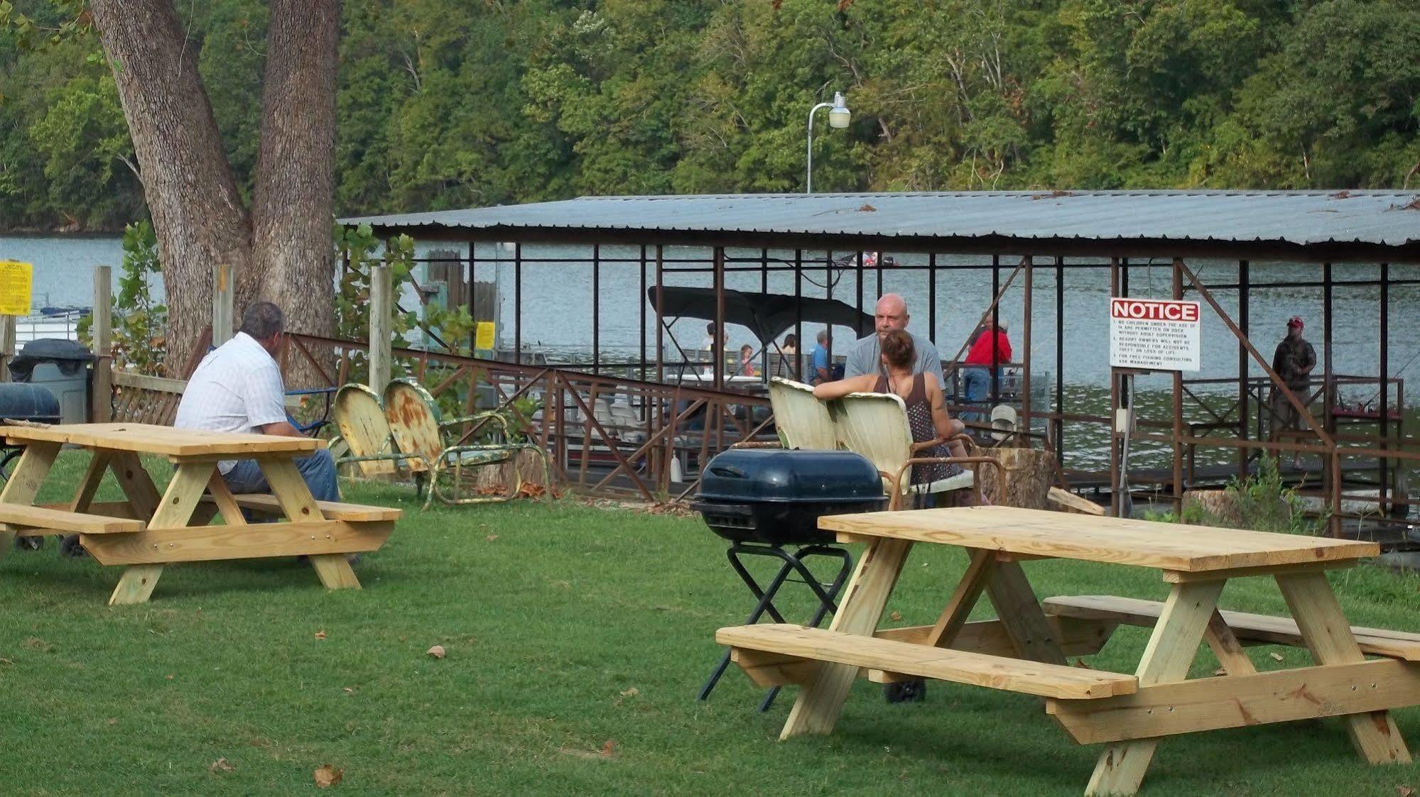 Taneycomo Lakefront Resort Bull Creek Exterior foto